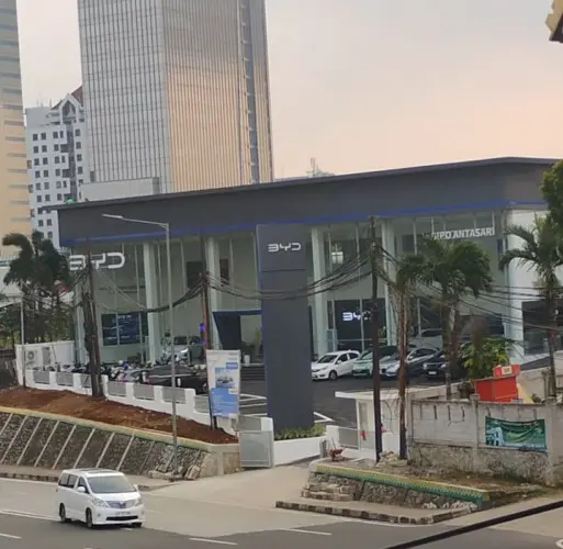 Dealer BYD terbaik di Jakarta Selatan BYD BIPO bintaro 